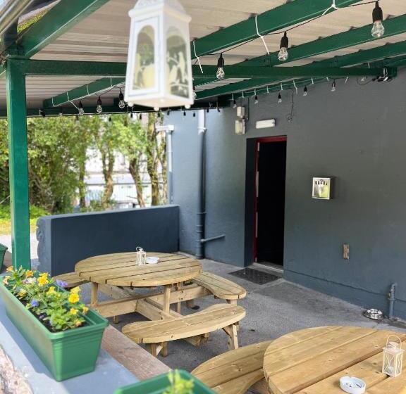 مبيت وإفطار The Coach House