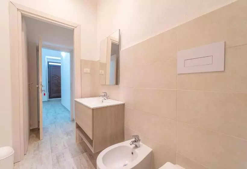 Brorent Michela Coastl Rooms