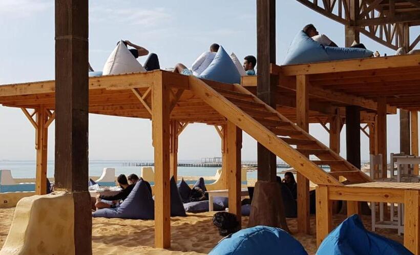 هتل Blue Point Kitesurfing Cr