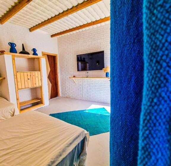 هتل Blue Point Kitesurfing Cr