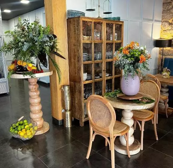 هتل Christine Boutique