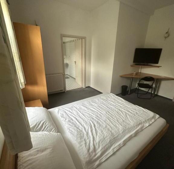 בית מלון כפרי Dorfschänke Kreuz