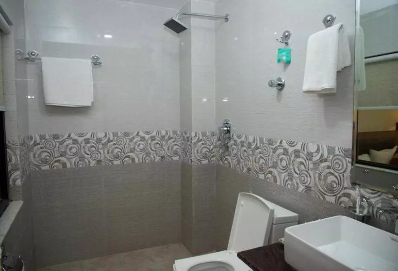 هتل Janajibika Pvt Ltd