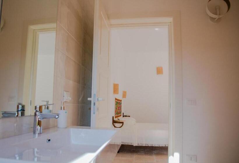 ホテル Qui Mediterraneo