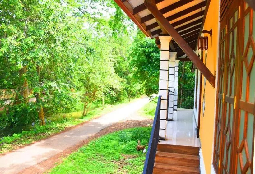 ホテル Sasanda Villa And Yala Safari Place