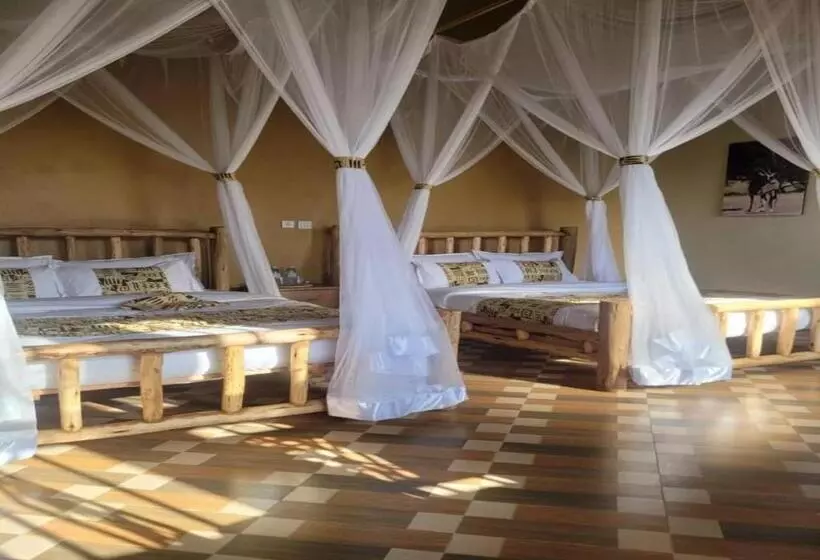 هتل Stevalyn S Ridge View Lodge