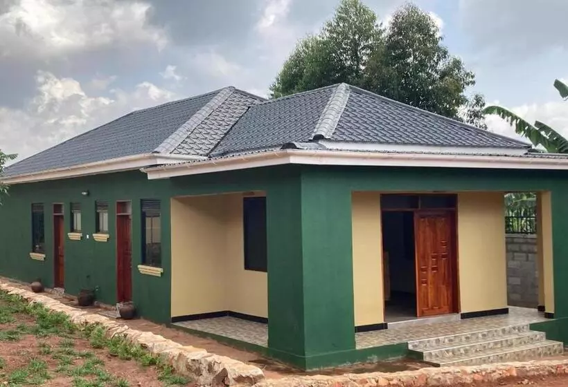 هتل Stevalyn S Ridge View Lodge