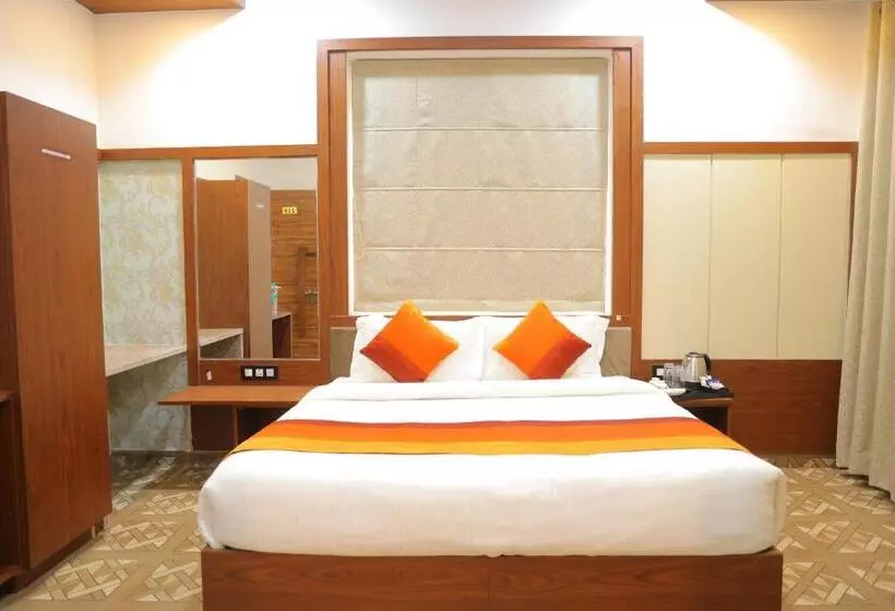 ホテル Sumergarh Resorts