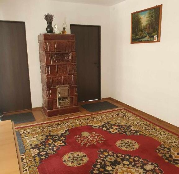 پانسیون Casa Maksai