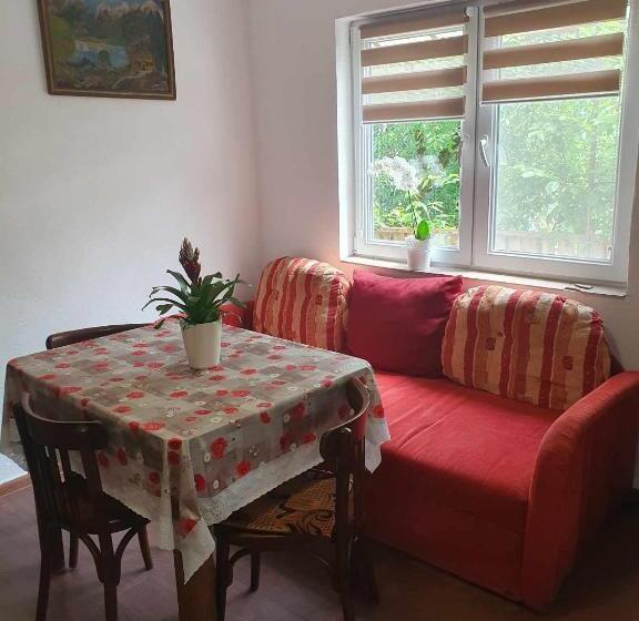 پانسیون Casa Maksai