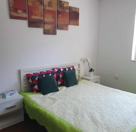 پانسیون Casa Maksai