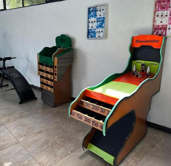 Pension Finca Hualcalá 2