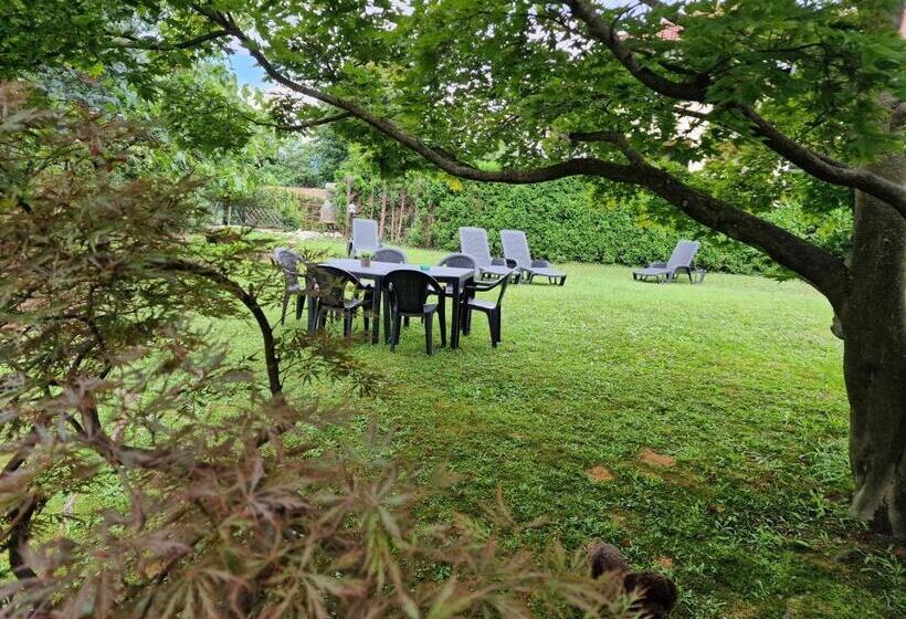 ペンション Moonlake