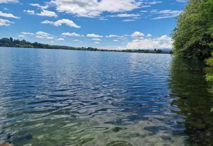 ペンション Moonlake