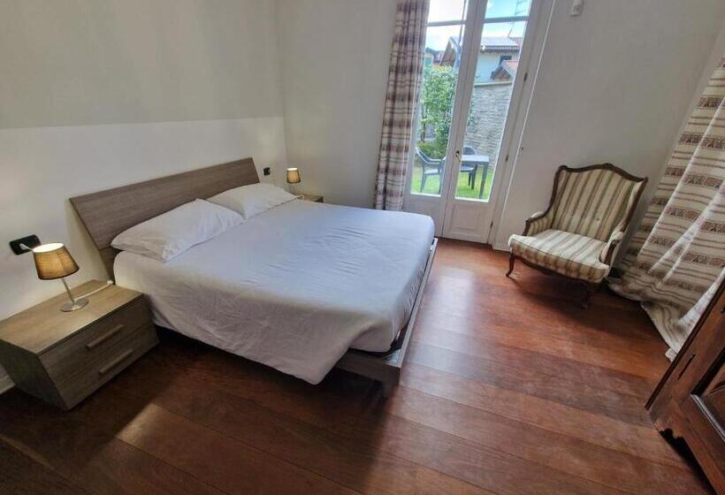 ペンション Moonlake