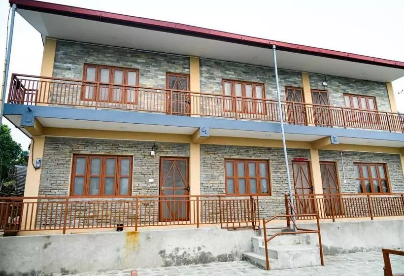 پانسیون Pari Ghar