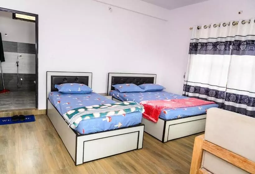 پانسیون Pari Ghar