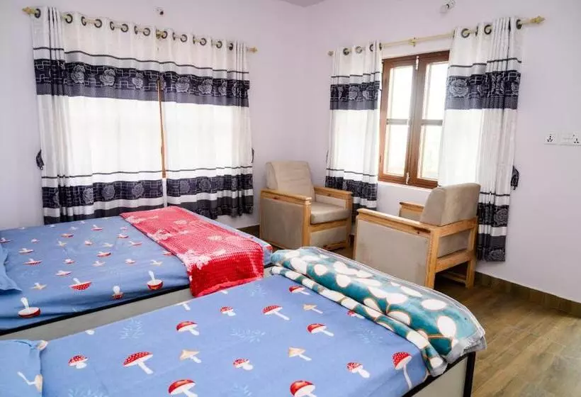 پانسیون Pari Ghar