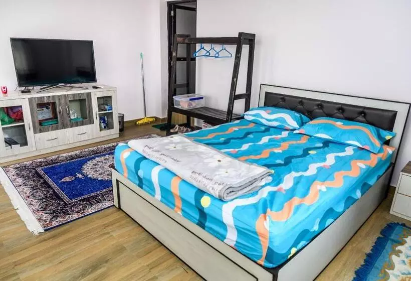 پانسیون Pari Ghar