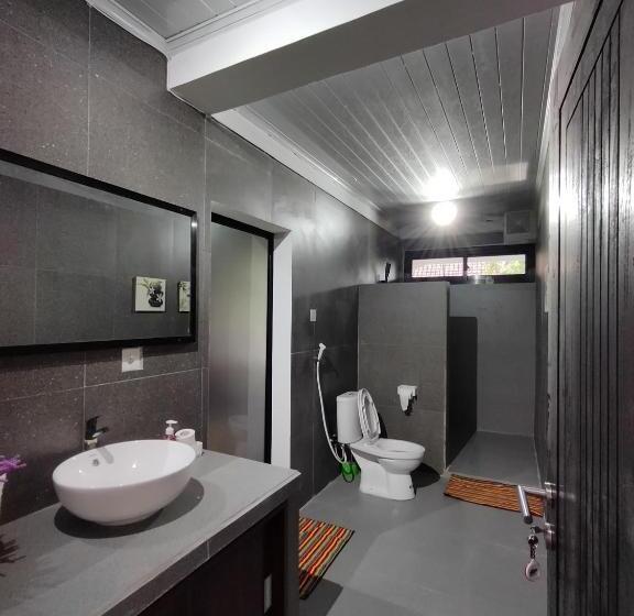 פנסיון Rumah Montong