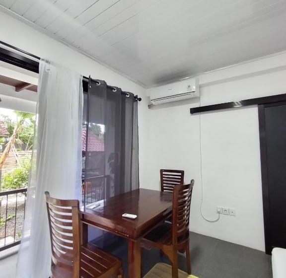 פנסיון Rumah Montong