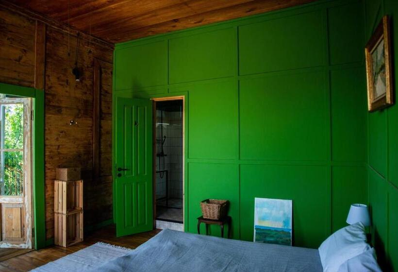 پانسیون Shromantic Garden