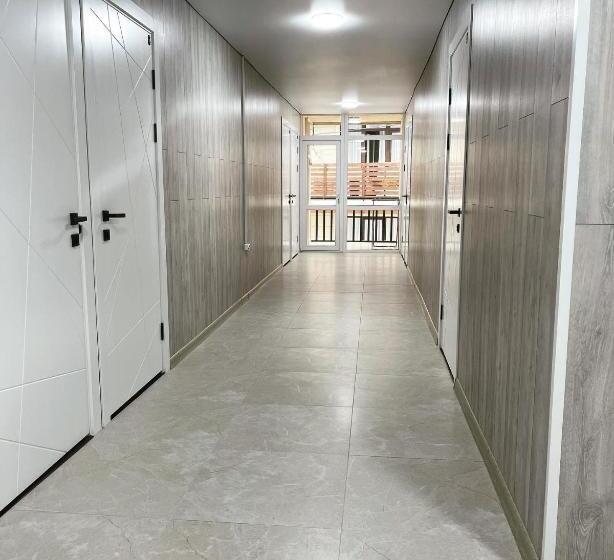 پانسیون Sun House 2023