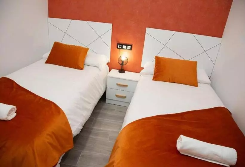 Pregonero Urban Suites   Naranja