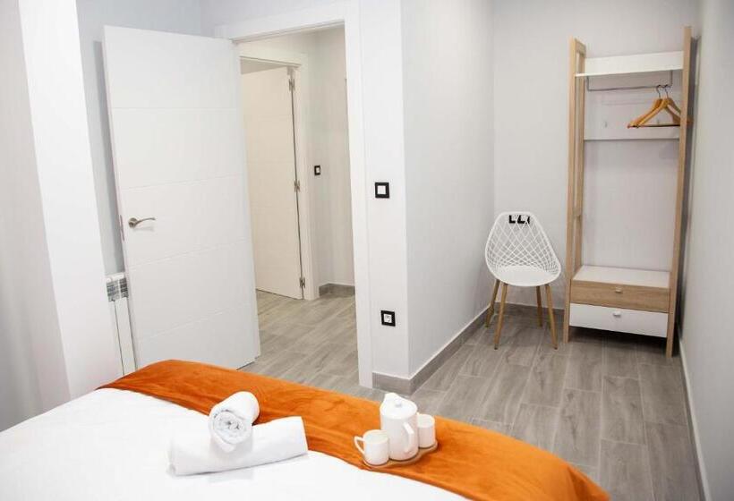 Pregonero Urban Suites   Naranja