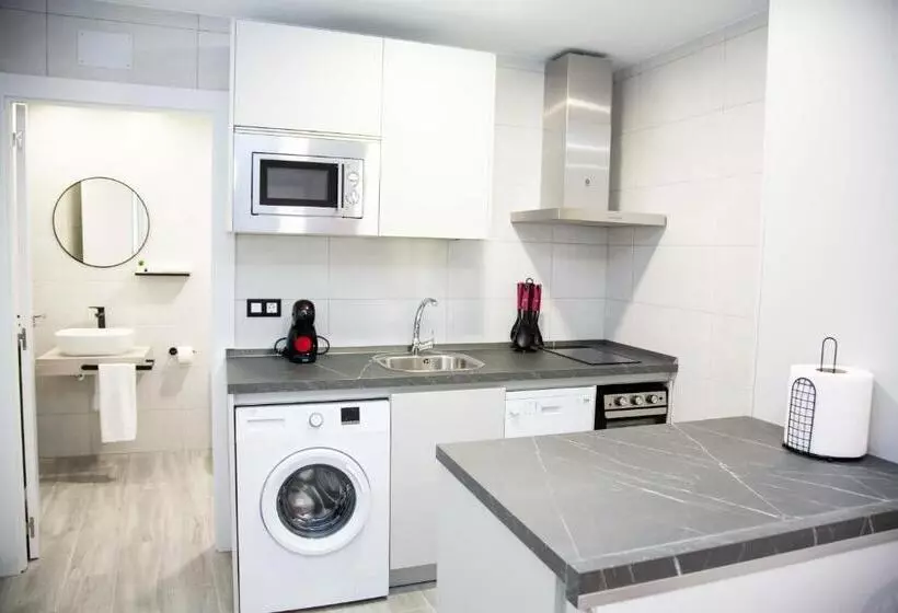 Pregonero Urban Suites   Naranja