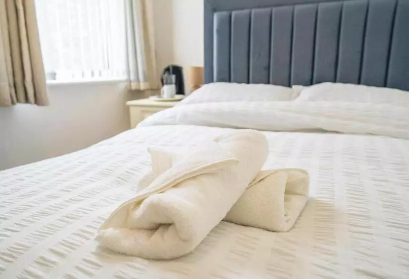 Retkeilymaja Majestic Inn