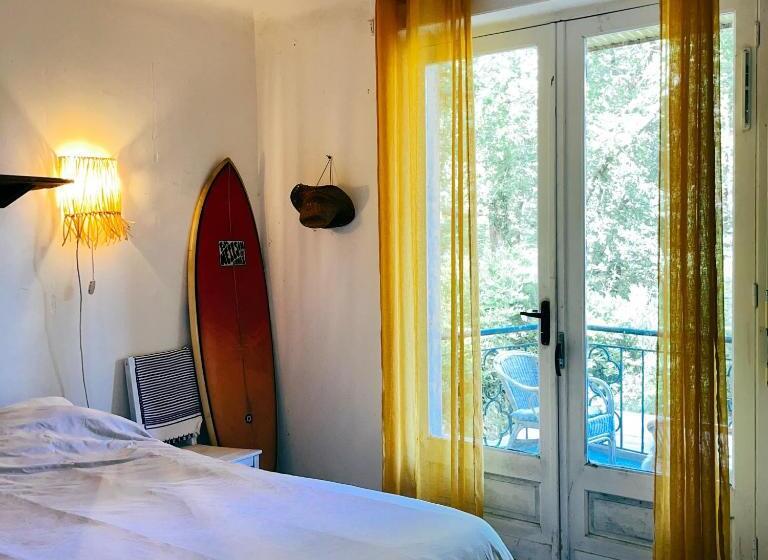 민박 Guest House Folk Inn