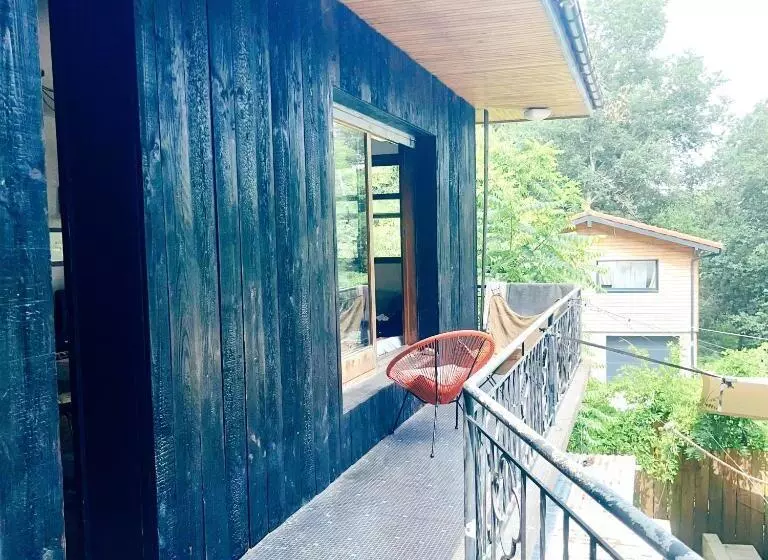 ベッドアンドブレックファースト Guest House Folk Inn