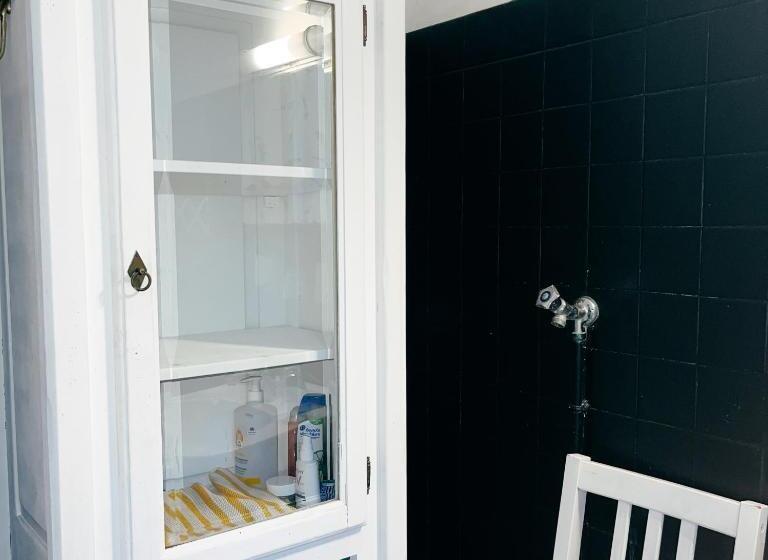 민박 Guest House Folk Inn