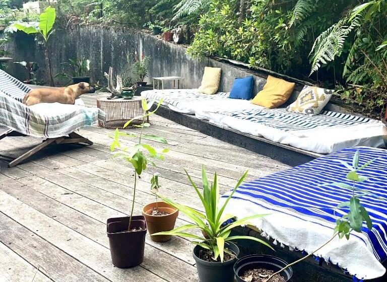 민박 Guest House Folk Inn