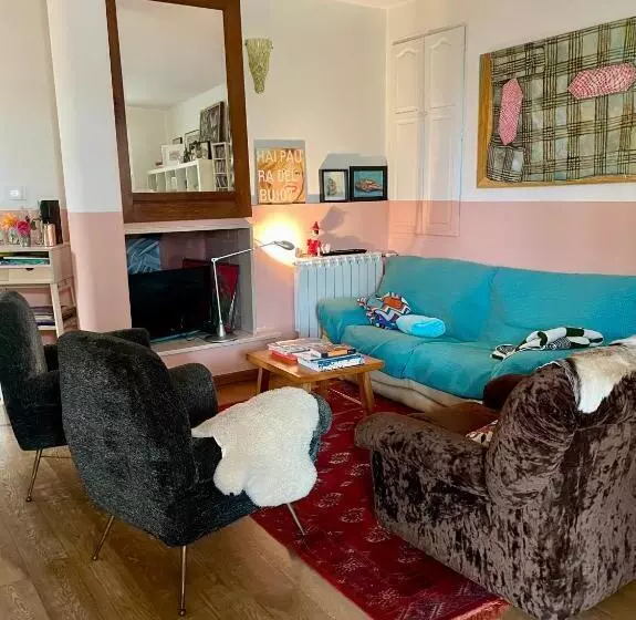 تختخواب و صبحانه La Beata Giovanna