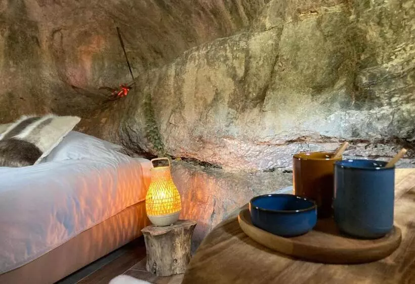 Aamiaismajoitus (B&B) La Grotte Dinant