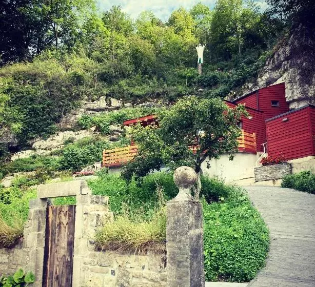 Aamiaismajoitus (B&B) La Grotte Dinant