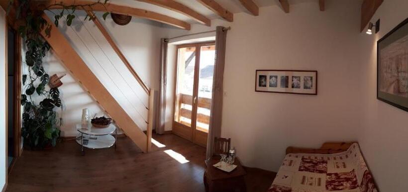 Bed and Breakfast Plaine Et Colline Chambres Et Table D Hôtes Isère