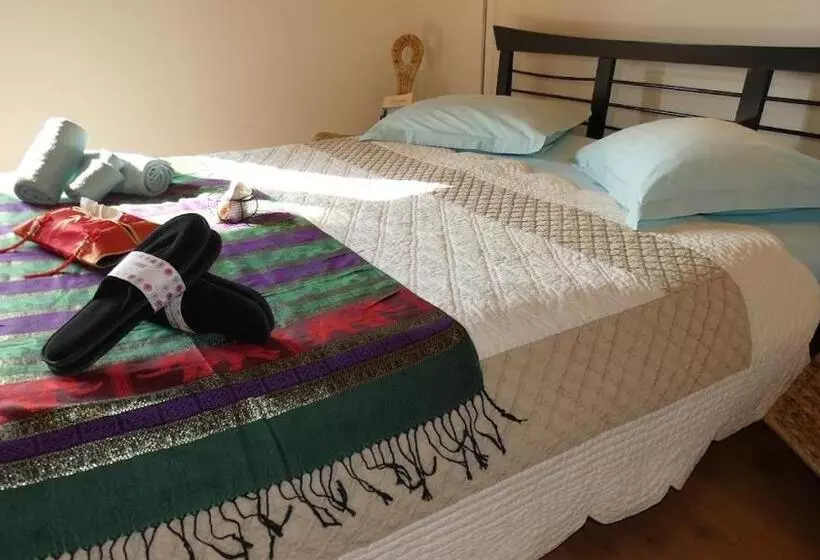 Aamiaismajoitus (B&B) Plaine Et Colline Chambres Et Table D Hôtes Isère