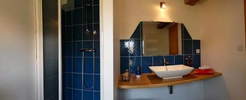 Aamiaismajoitus (B&B) Plaine Et Colline Chambres Et Table D Hôtes Isère