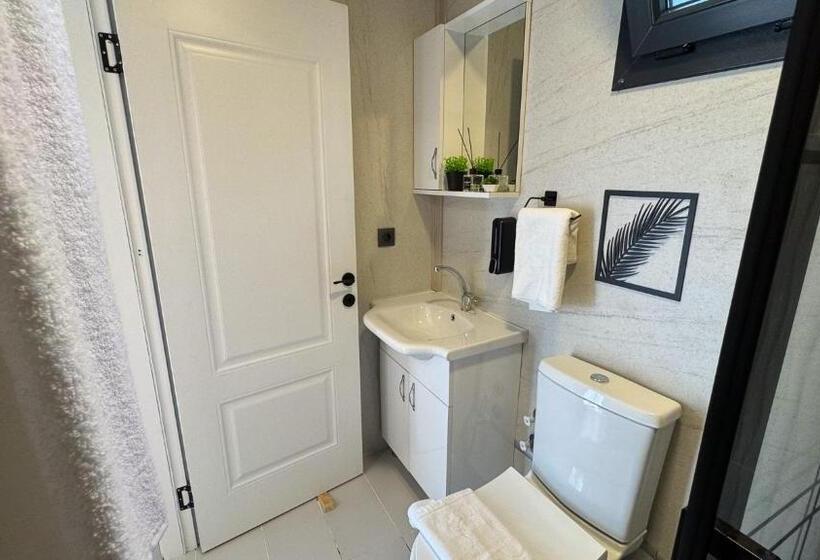 فندق Cnr Kitehouse