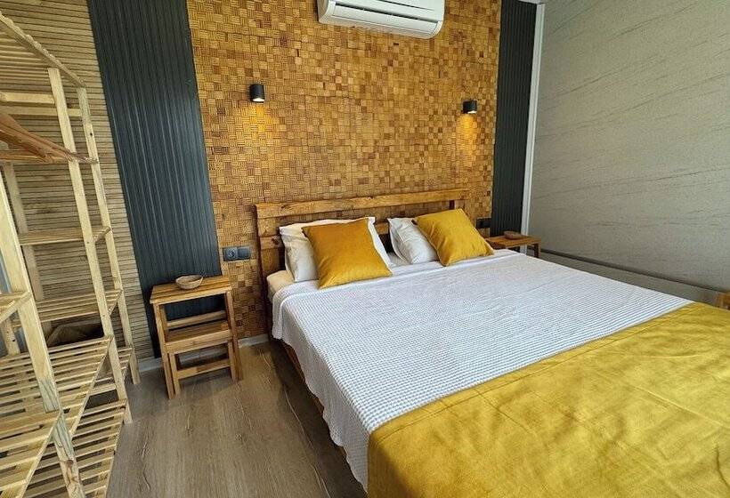 فندق Cnr Kitehouse