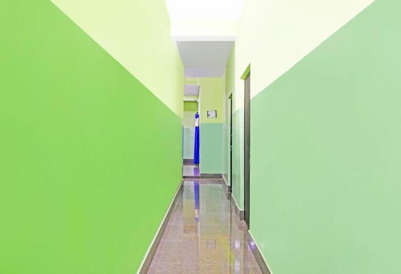 בית מלון כפרי O Om Residency