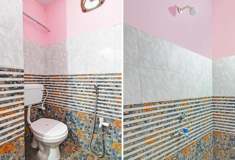 בית מלון כפרי O Om Residency