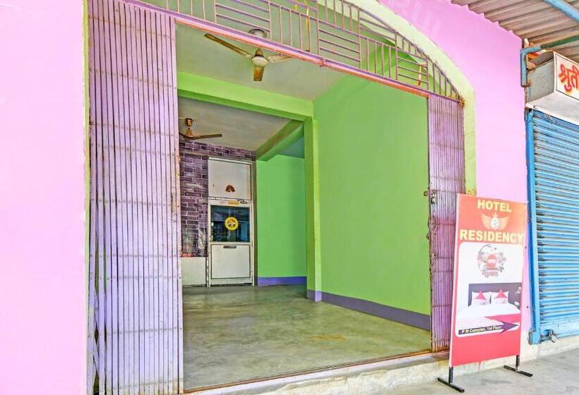 בית מלון כפרי O Om Residency