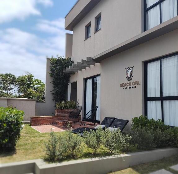 فندق Pousada Praia Do Ervino   Beach Owl Residence Casa 1