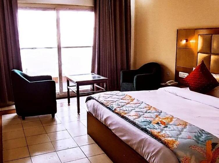 Hotel The Green Acres