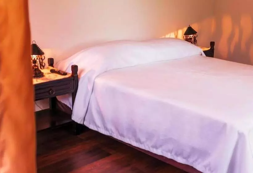 ホテル Turístico De Tenza