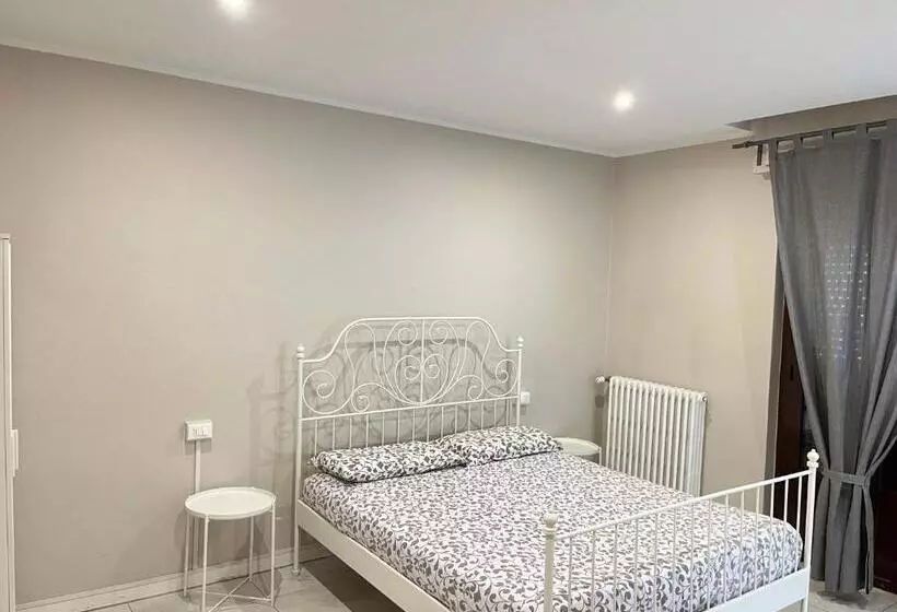 Majatalo Affittacamere Self Check In Francesca Vecchia